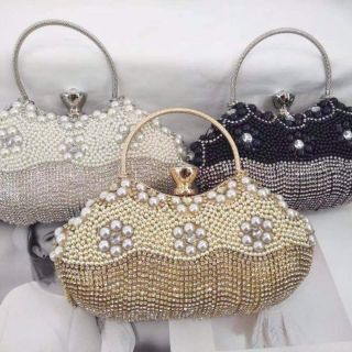 Cốp đá dự tiệc sang chảnh
