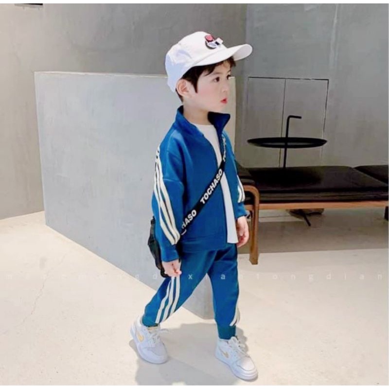 BỘ NKR KÉO KHÓA SỌC TRẮNG CHO BÉ TRAI 2 MÀU XANH VÀ ĐEN