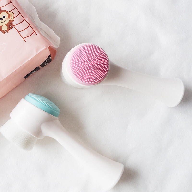 Cọ massage rửa mặt KOREA 2 đầu 3D gai silicon 88179