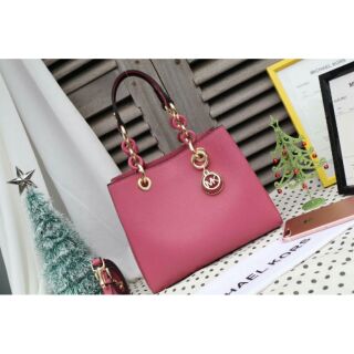 Túi xách Michael Kors Cynthya