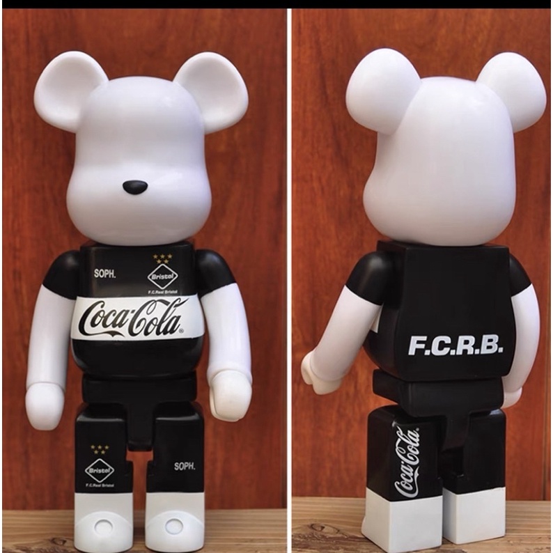 Bearbrick 400% x Coca tượng bearbrick trang trí 28cm