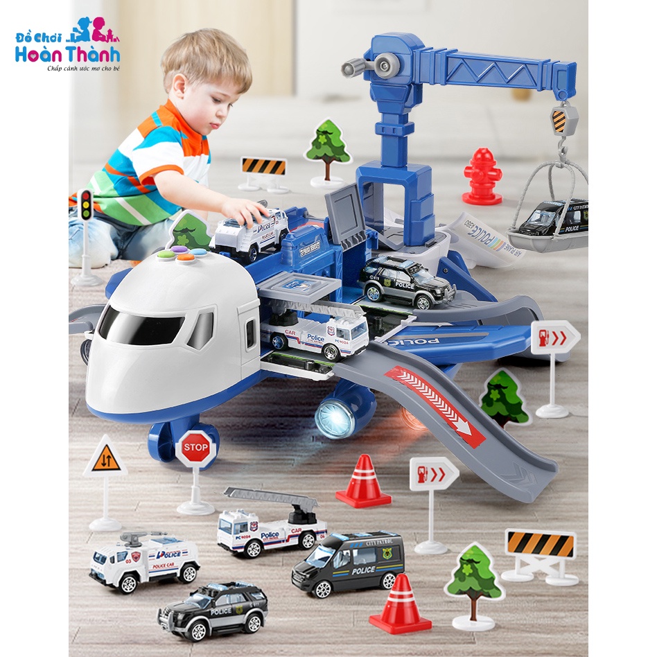 Bộ đồ chơi máy bay biến dạng chạy đà, tặng kèm 3 oto 1 máy bay mini kèm 3 pin