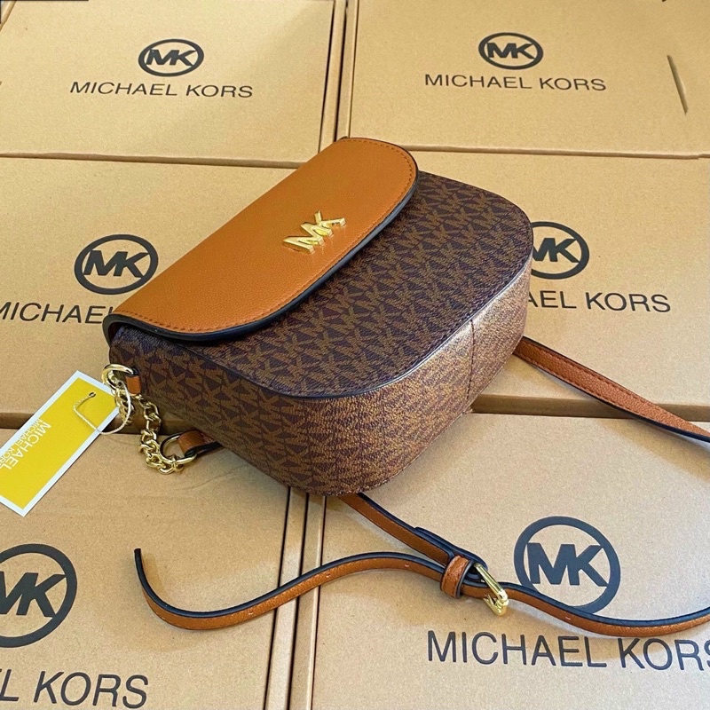 Túi Mk bầu đeo chéo  ảnh thật