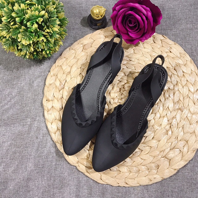 [Kho sỉ Giày Quảng Châu] Giày búp bê cao su Hở Gót viền đinh tiện lợi gót cao 4p tôn dáng -Kèm ảnh thật video | BigBuy360 - bigbuy360.vn