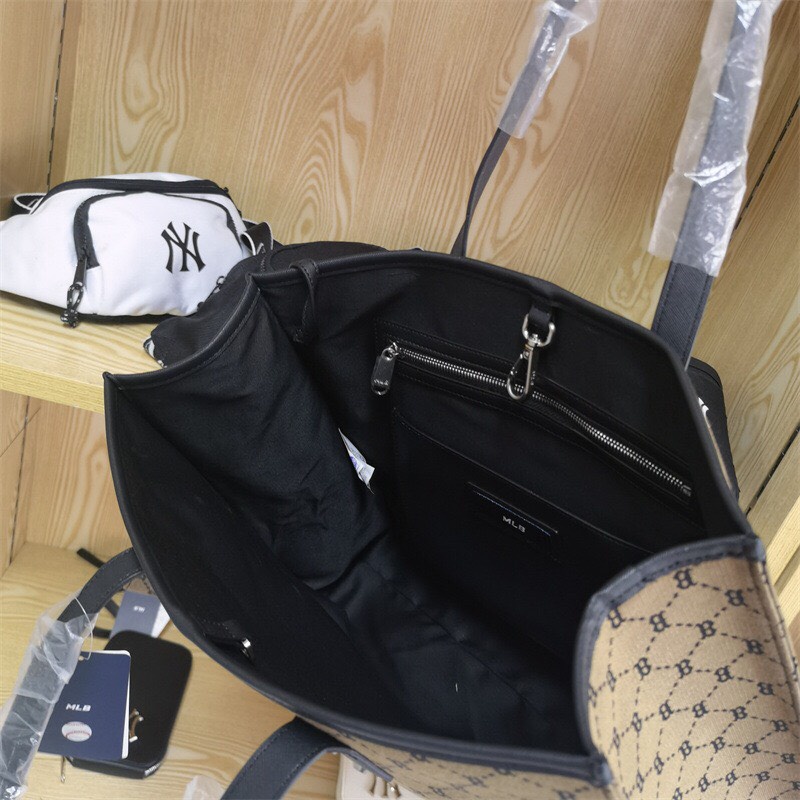 Túi Đeo Vai MLB 3 Màu Bản To Kèm Ví Nhỏ Logo Thêu Họa Tiết Mono Siêu Đẹp