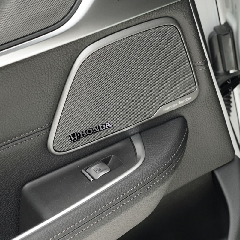 Set 4 / 8 Miếng Dán 3D Bằng Nhôm Trang Trí Loa Xe Hơi Toyota