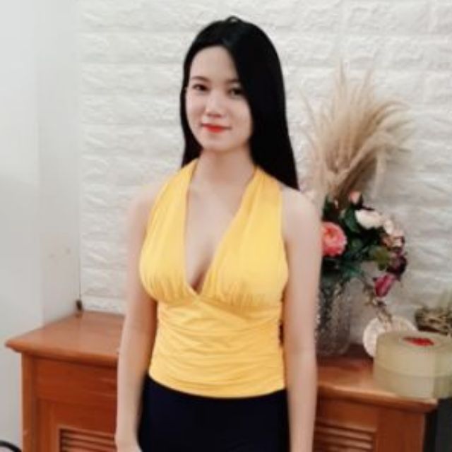 Áo croptop nữ Gue.ss, hàng xuất xịn