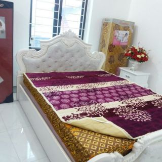 Thảm nhung lót giường