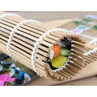 Mành tre cuộn sushi tiện lợi cho nhà bếp
