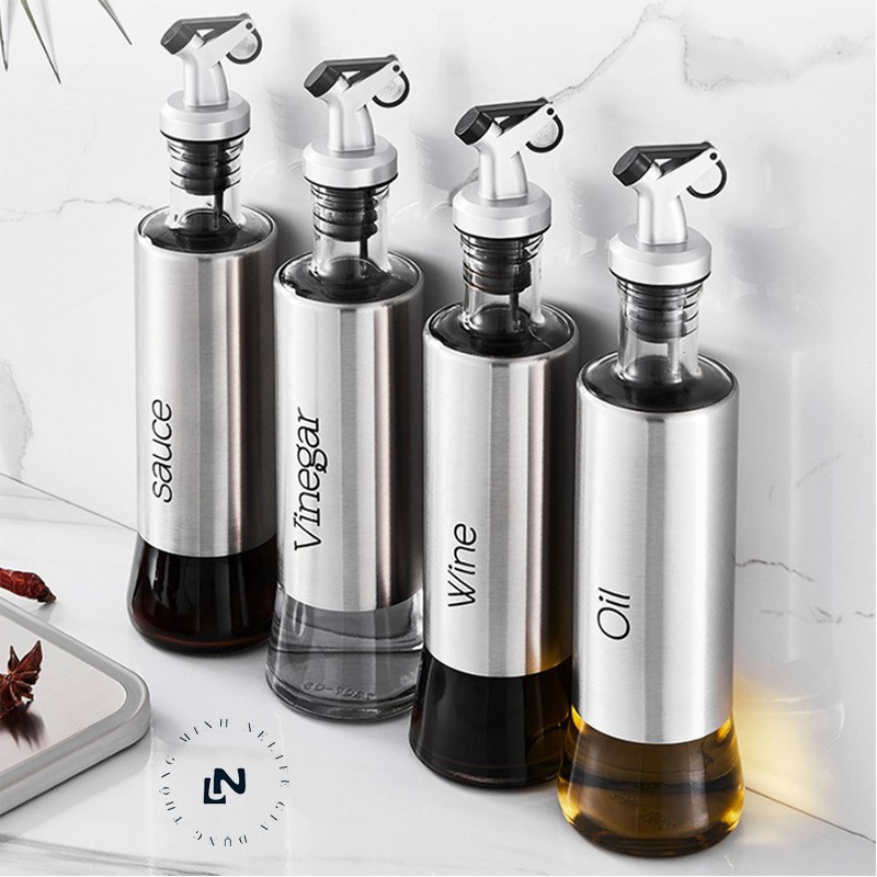 Chai Đựng Dầu Ăn, Nước Mắm, Đựng Gia Vị Bằng Thủy Tinh Bọc Inox 300ml 🎀HÀNG CAO CẤP🎀 Chiết Dầu Dễ Dàng Chỉ Một Thao Tác