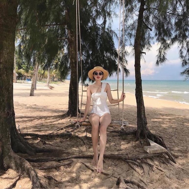 Bikini nữ liền thân xoắn nơ cúp ngực