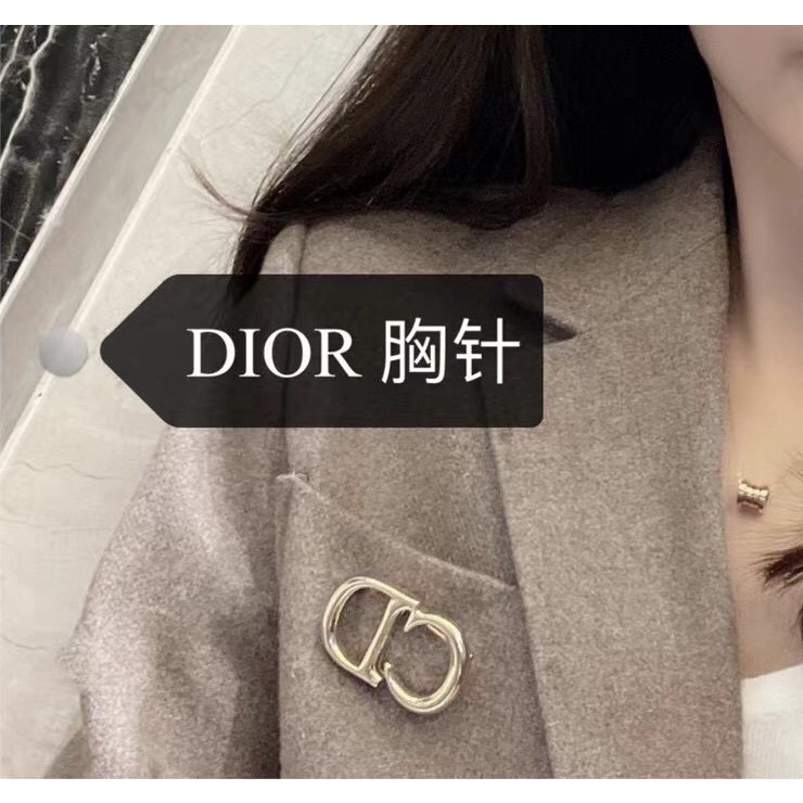 Ghim Cài Áo Dior Sang Trọng Hợp Thời Trang Cho Nam Nữ