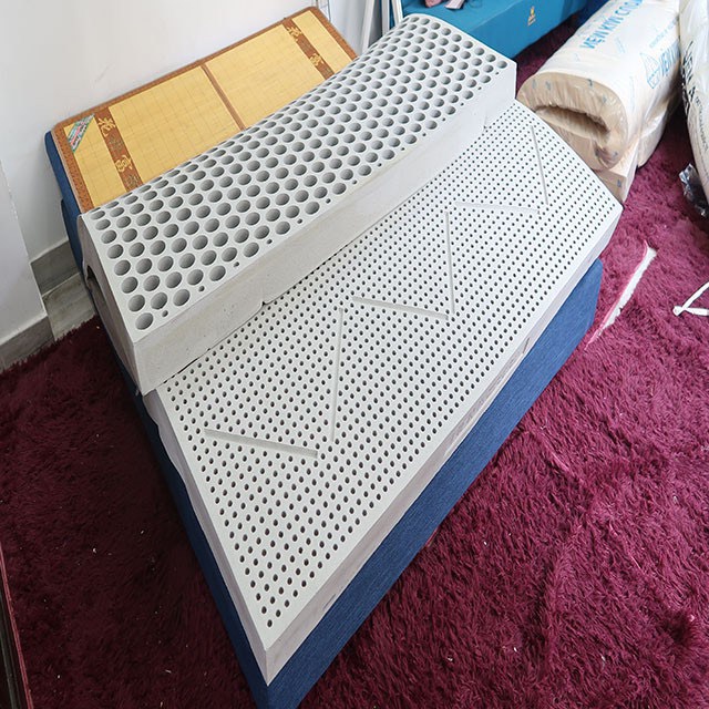 Nệm cao su Liên Á La'Dome grey than hoạt tính 1m6x10cmx2m