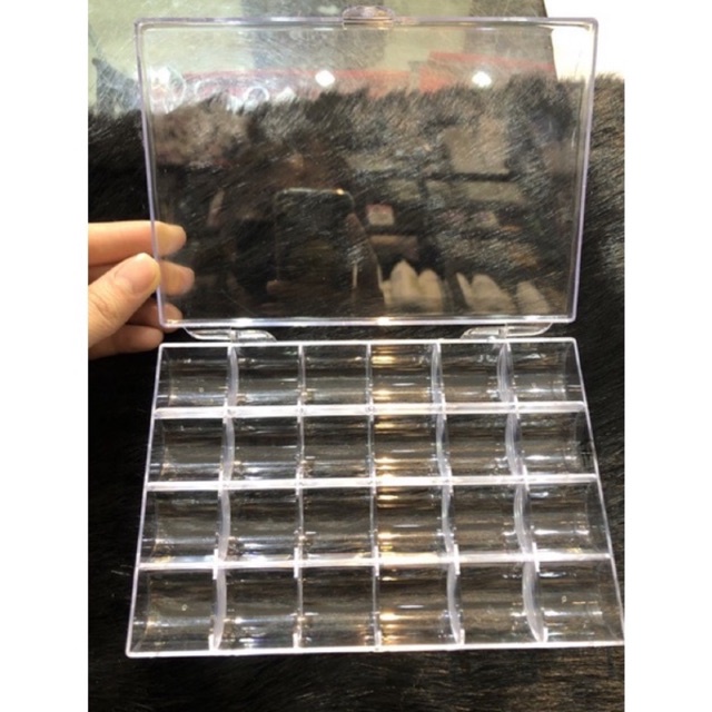 Hộp Khay nhựa 24 ô đựng cham đá phụ kiện các loại to đẹp