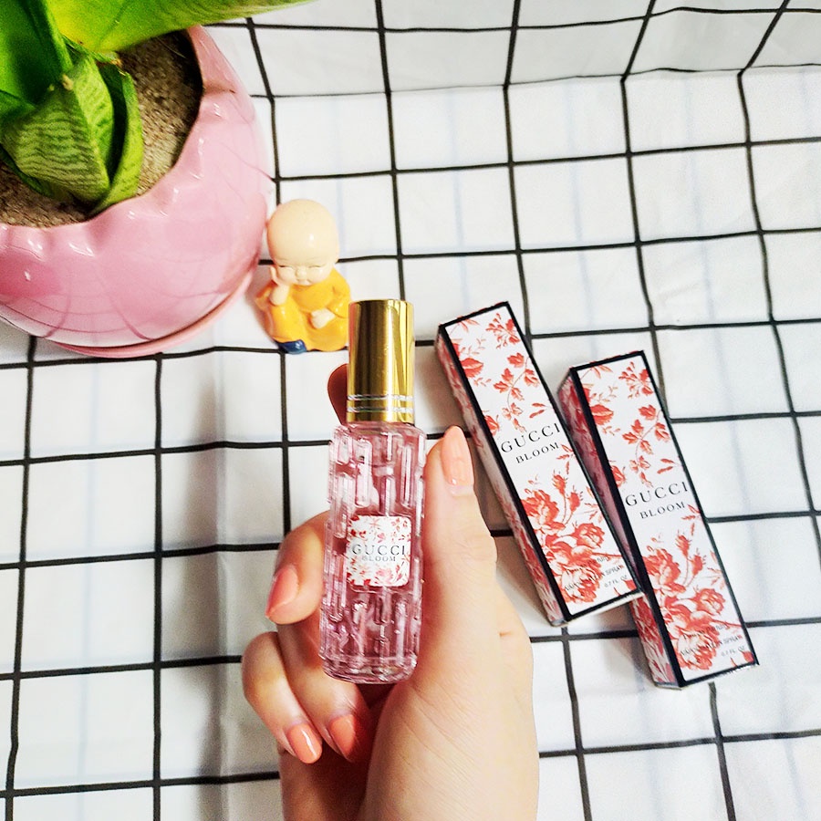 Nước Hoa Mini Nữ Gu_cci Bloom dạng xịt chai 20ml mẫu 4d- Mùi Tinh tế sang trọng- Nuochoamini20ml