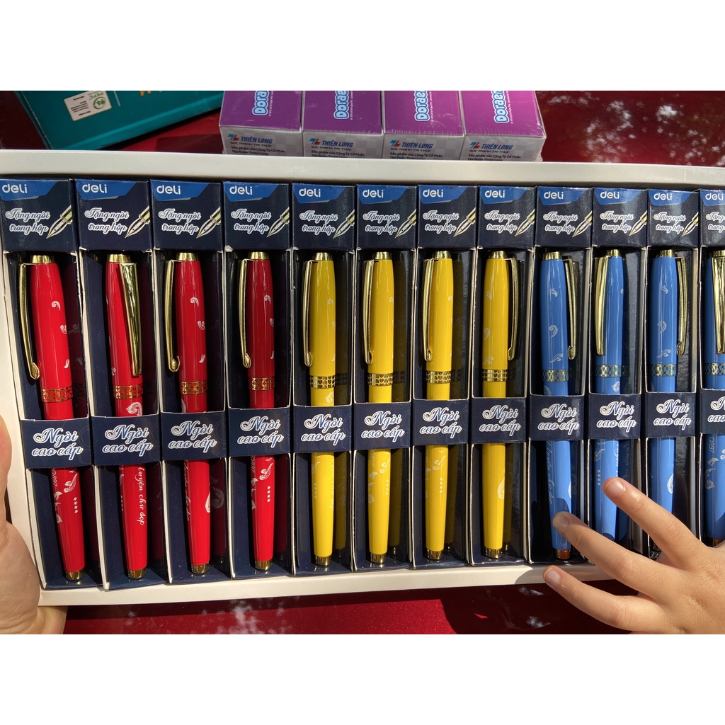 BÚT MÁY VIẾT CHỮ ĐẸP DELI Q897