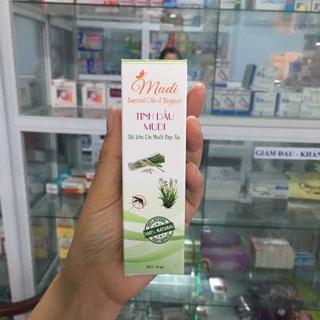 Tinh dầu Mudi - Xịt lên da muỗi bay xa .