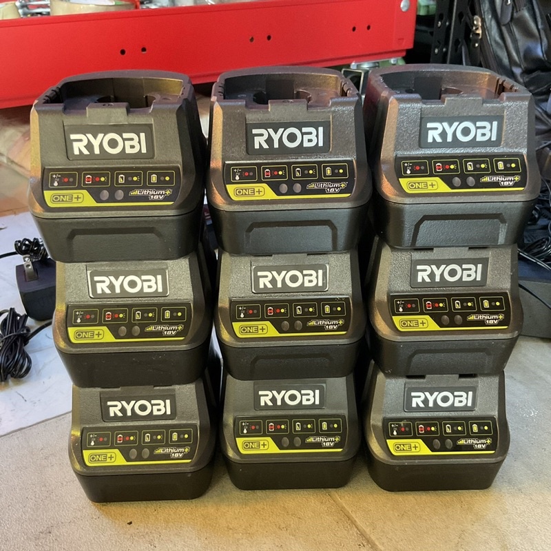 Sạc Ryobi 18V điện 120V hàng Mỹ 🇺🇸