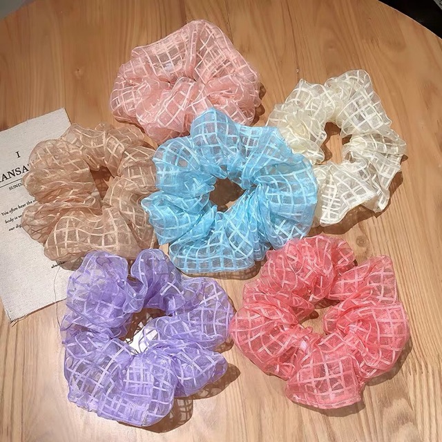 Scrunchies Dây buộc tóc kẻ xinh xắn