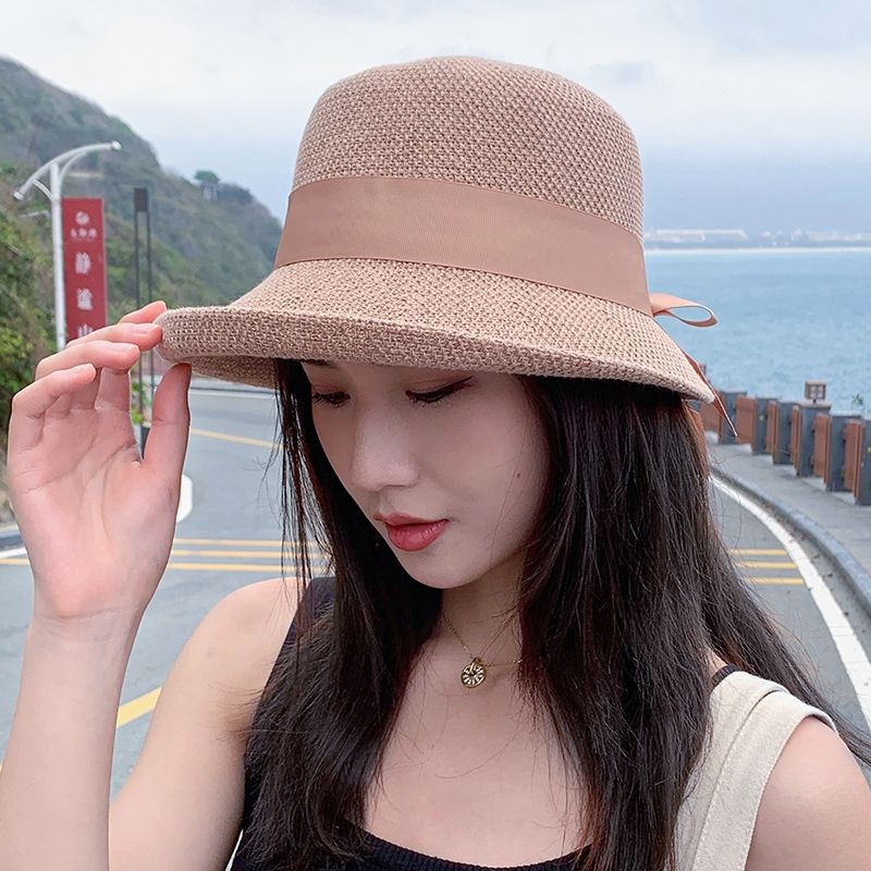 Nón Thời Trang Nữ Vành Cách Điệu