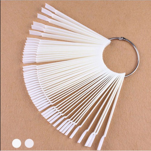 Bộ 50 Móng Tay Giả Tập Luyện