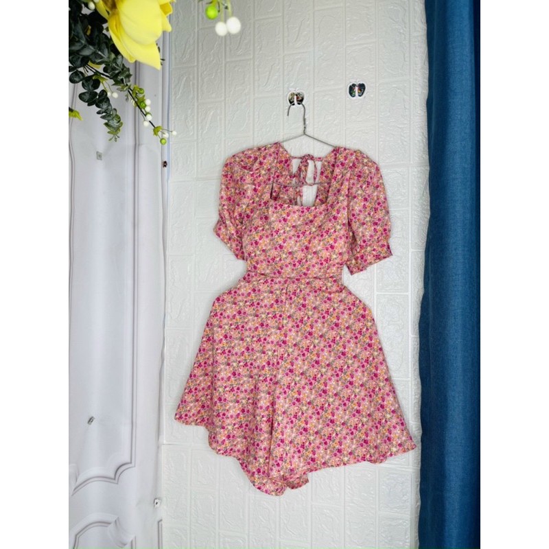 Váy Xòe Nữ 💖FREESHIP💖 Đầm Xòe Họa Tiết Hoa Ngắn Tay Cổ Vuông Sang Chảnh | BigBuy360 - bigbuy360.vn