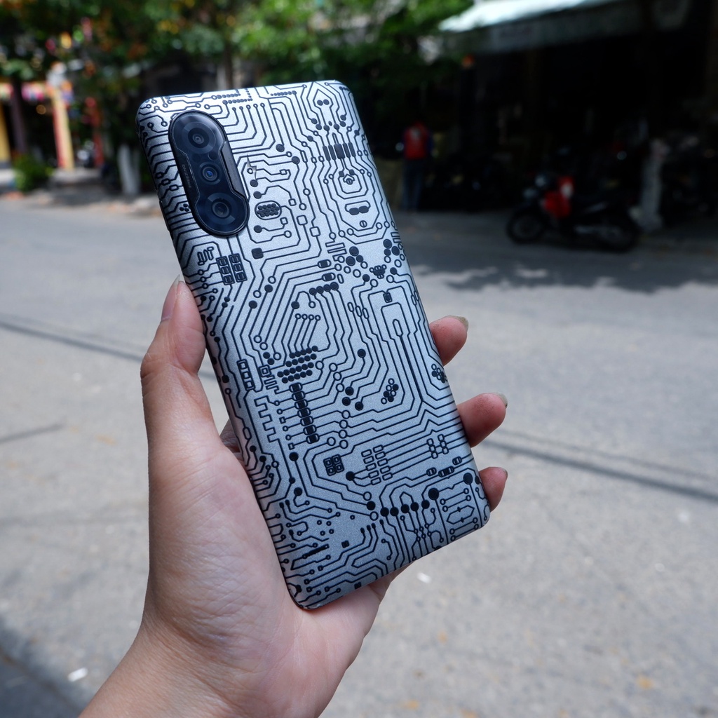 Miếng dán skin cho xiaomi K40 gaming, K40, k40 pro, K50, poco F3 , F3 GT, gt neo, gt neo 2, gt neo 3 full viền vân nổi