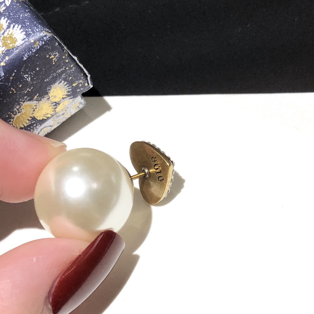 Khuyên Tai Hình Trái Tim Đính Ngọc Trai Đơn Giản
