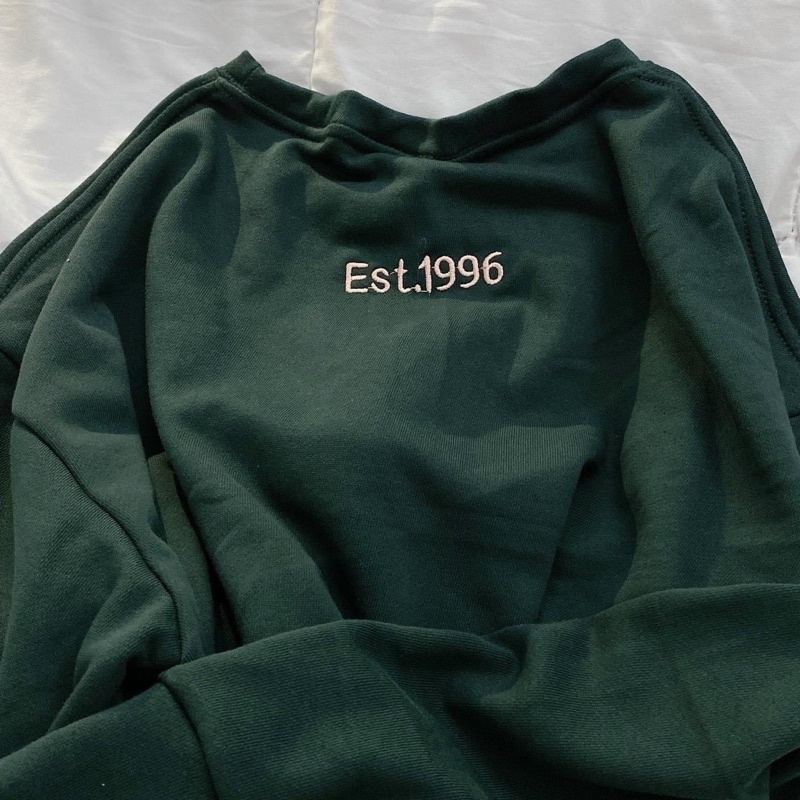 [Mã SKAMFSW175 giảm 10K đơn 50K] Áo Sweater Dáng Rộng 1996 Thêu pqk [ xanh + hồng ]