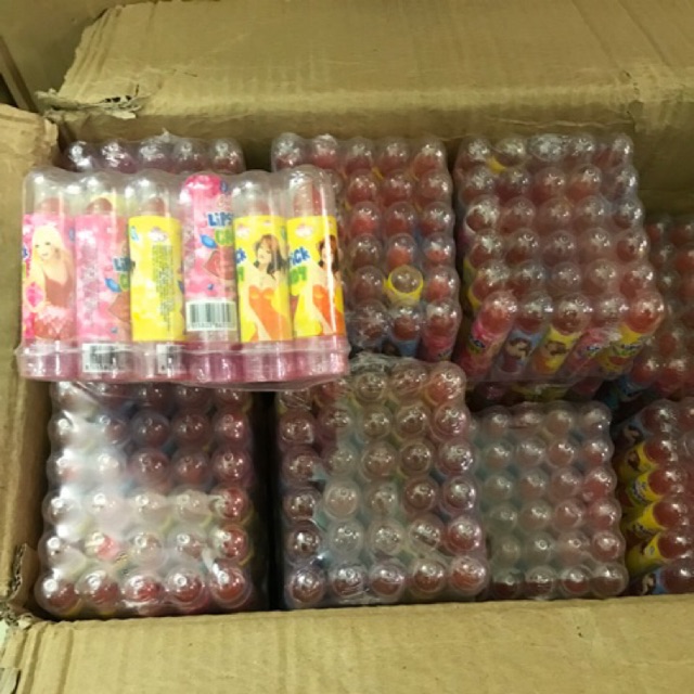 Kẹo mút son môi ( 30 cây )