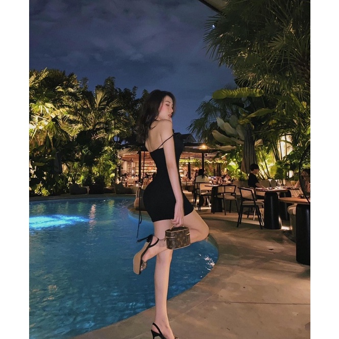 đầm body yếm dây vai - CarotShop