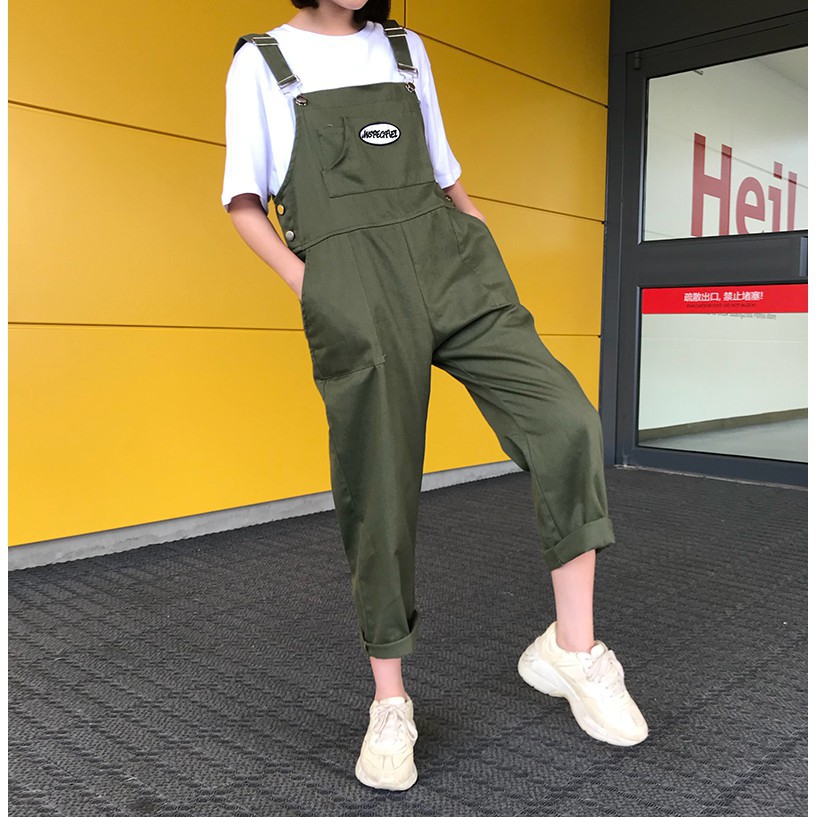 yếm jumpsuit phong cách thời trang