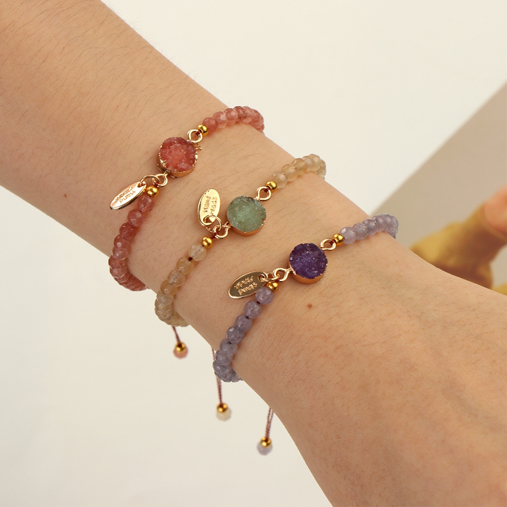 Vòng tay xương rồng thời trang phong cách Boho