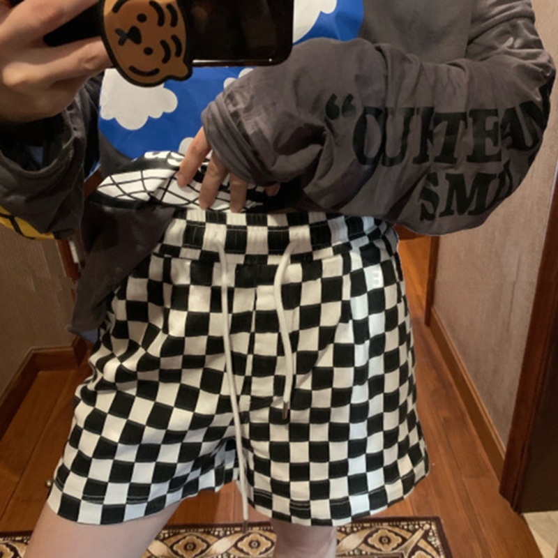 Quần Short Nữ Lưng Cao Ống Rộng Họa Tiết Caro Thời Trang