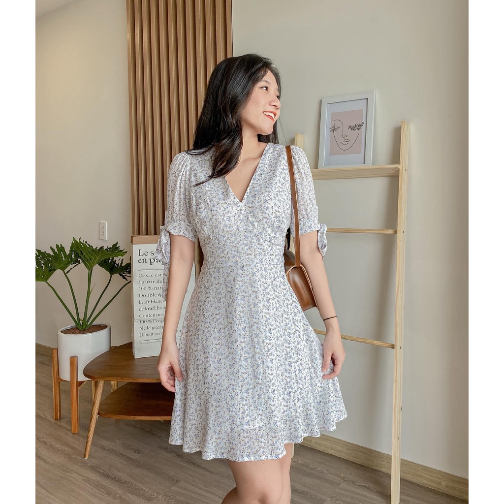 Đầm ROOMIE - Đầm cổ tim cột tay nơ | BigBuy360 - bigbuy360.vn