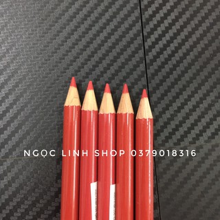 Chì trắng/đỏ kẻ viền môi