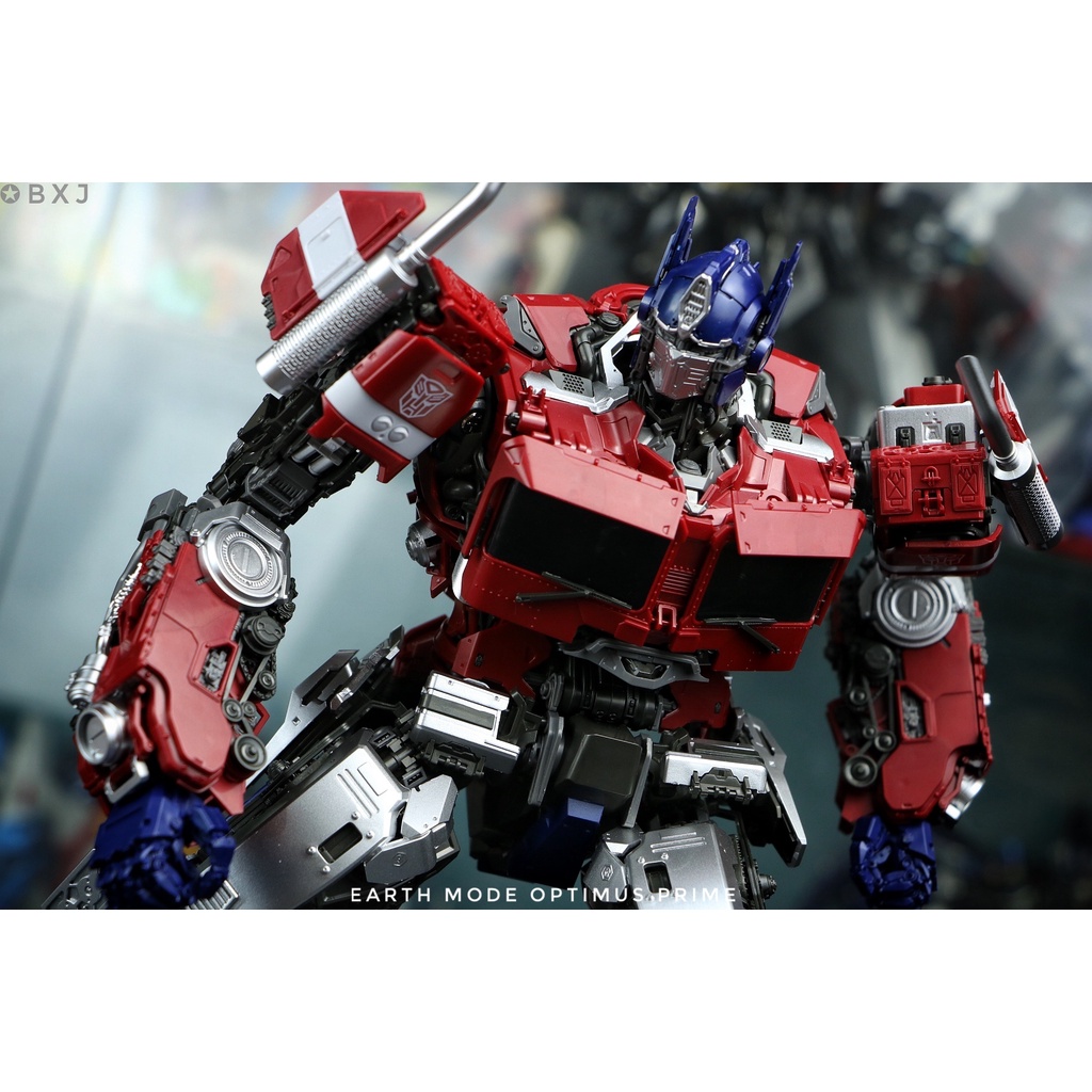 Mô hình YoloPark: Earth mode Optimus Prime PLAMO - BUMBLEBEE THE MOVIE
