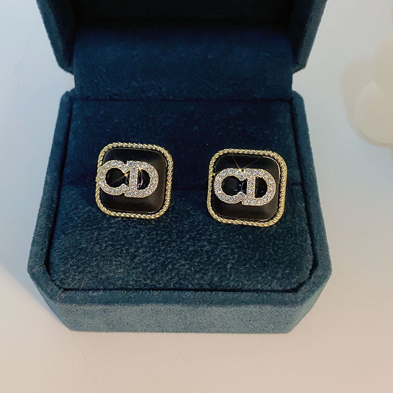 Khuyên Tai Kẹp Vành Nhỏ Phong Cáchifty 2022 Sang Trọng Retro Âu Mỹ