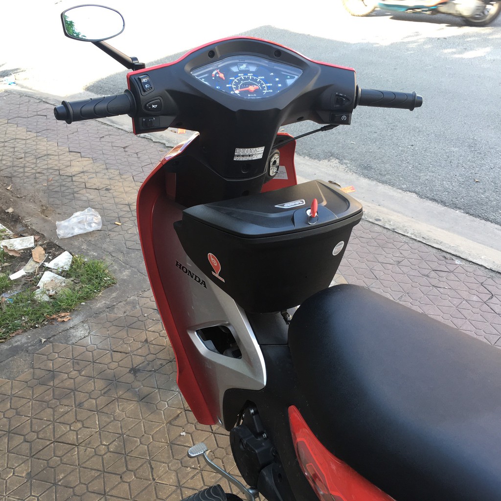 Thùng Giữa GIVI Cho Wave Alpha 110cc (Đời từ 2017 tới 2021)