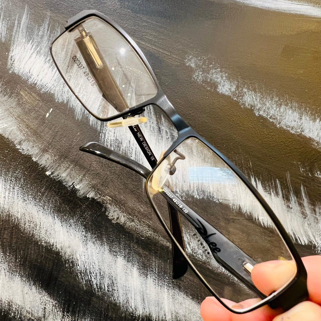 Gọng kính d20337 hợp kim thời trang nam nữ siêu nhẹ siêu bền Ouress