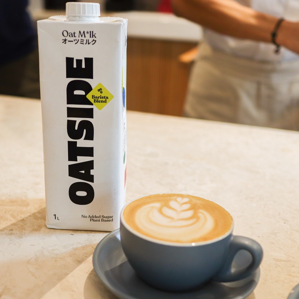 Sữa yến mạch: OATSIDE Oat Milk Barista Blend - Hộp 1L