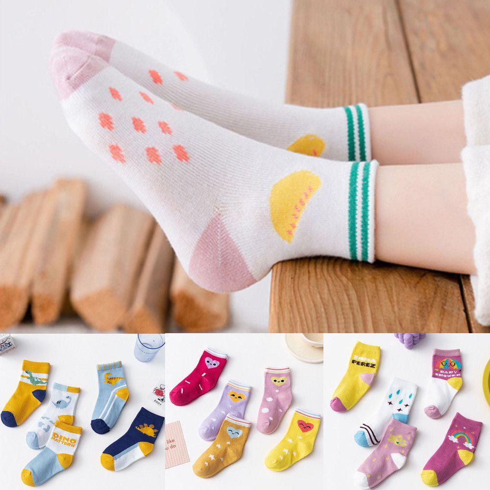 Bộ 5 Đôi Vớ Cotton Mềm Thoáng Khí Họa Tiết Hoạt Hình Dễ Thương Cho Bé