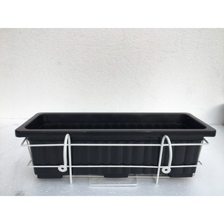 Bộ chậu nhựa trồng rau và kệ treo ban công màu đen 64cm x 22cm x 19cm