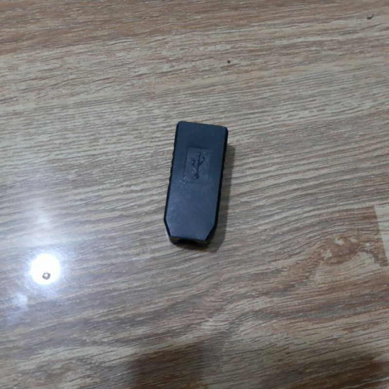 Vỏ nhựa usb chế làm cáp usb có chip
