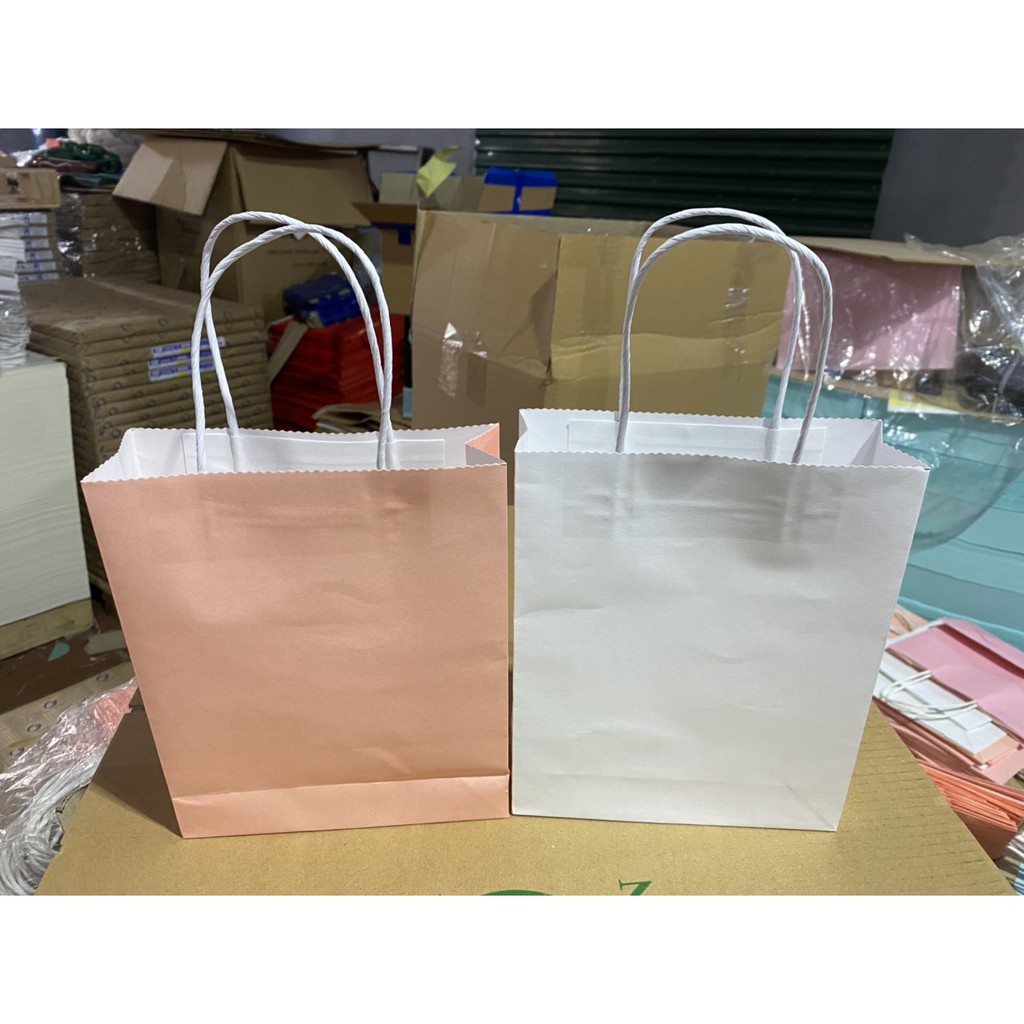 100 Túi giấy Nhật 17x21x6cm quai giấy xoắn cao 21cm ngang 17cm hông 6cm  dáng đứng SET 100 CÁI | BigBuy360 - bigbuy360.vn