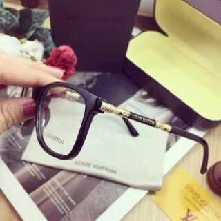 Kính Louis Vuitton