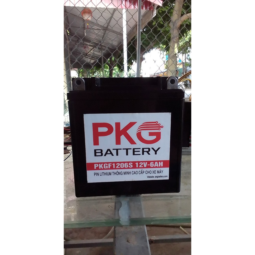 ẮC QUY PIN LIFEPO4 12.8V 6AH THÔNG MINH KHỞI ĐỘNG XE MÁY BẢO HÀNH 2 NĂM