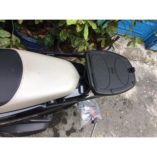 Baga và đế đệm lắp cho xe Air blade 2019