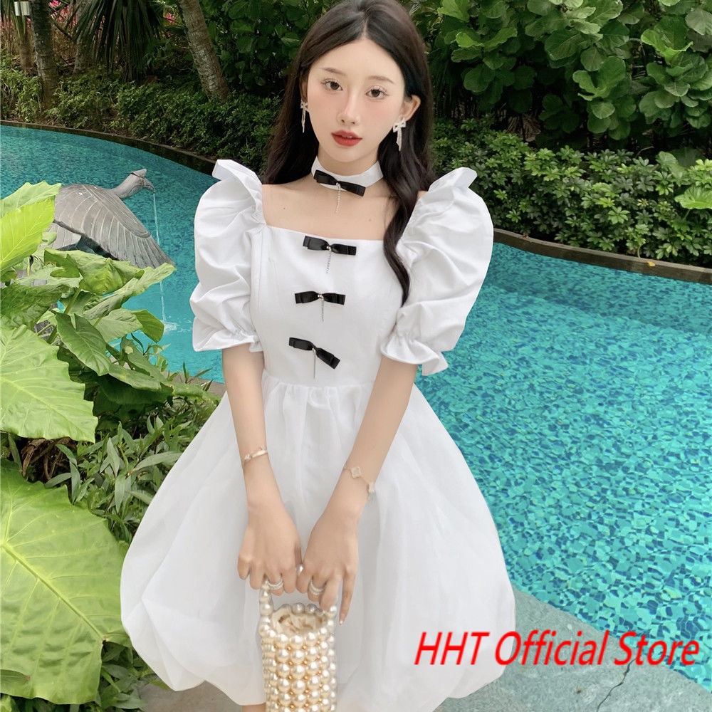 Đầm Trắng Tay Phồng Cổ Vuông Phối Lưới Màu Trắng Thời Trang Trẻ Trung