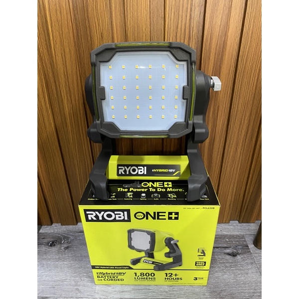 Đèn led pin Ryobi 18v